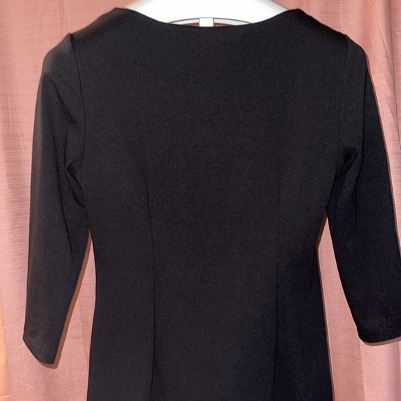 Woman’s Black dress - Picture 3 of 3